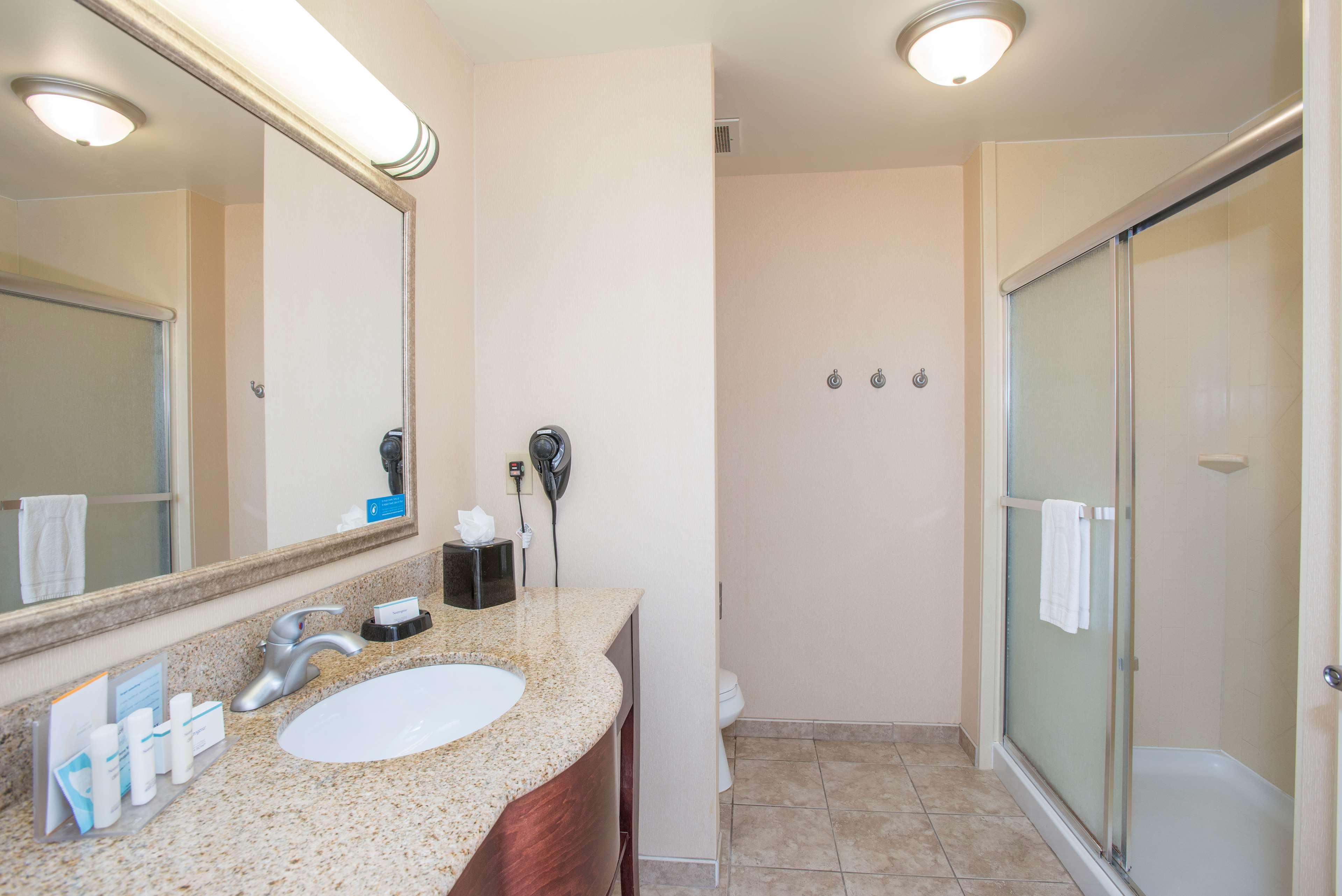 Hampton Inn & Suites Dayton-Airport Englewood Esterno foto